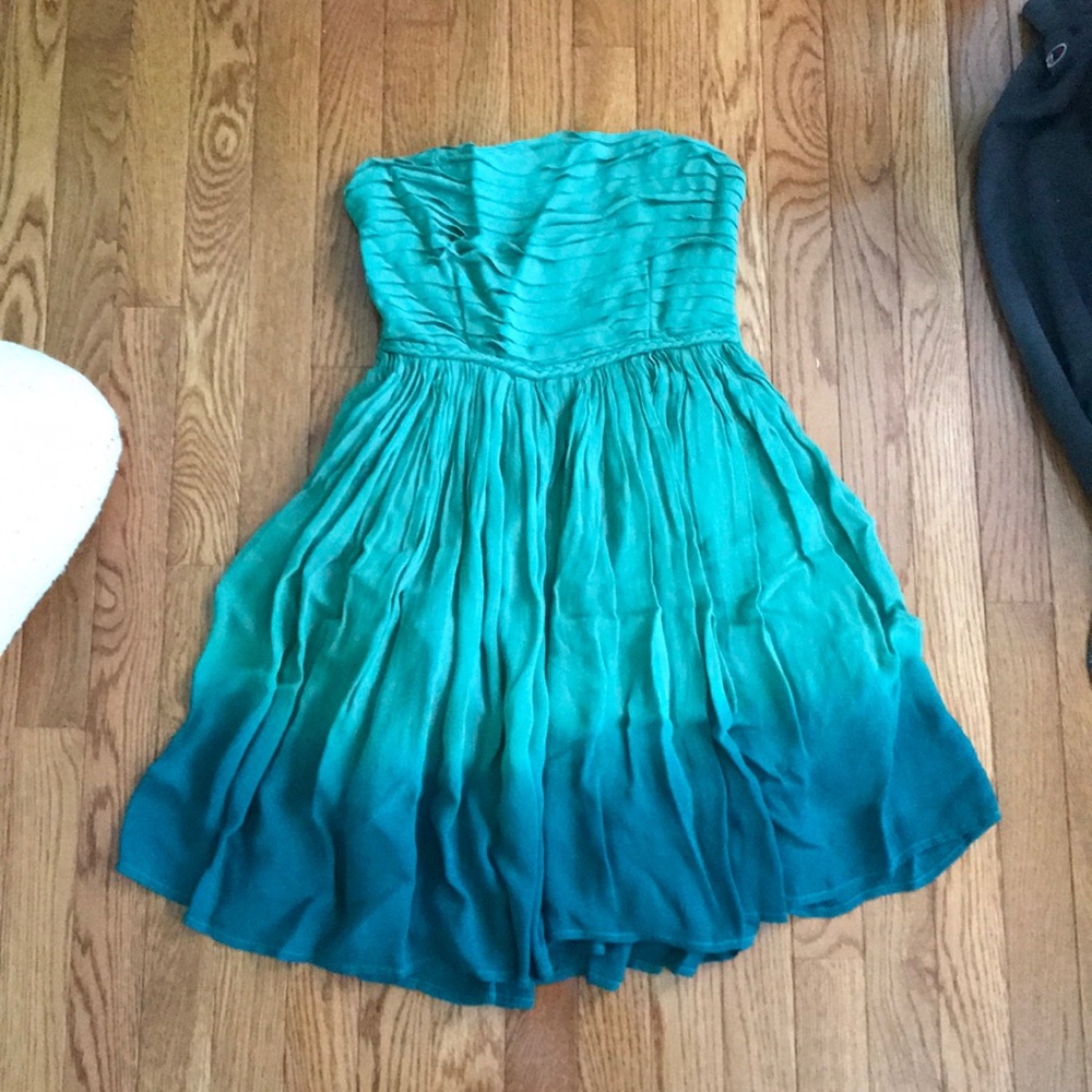 Strapless, green dress